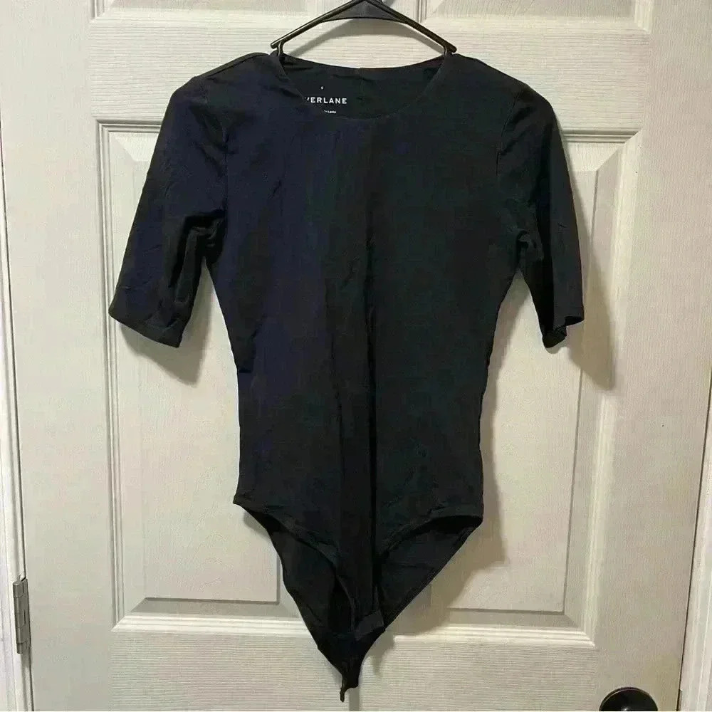 Everlane Women’s Tight Fit Black Bodysuit Sz Small